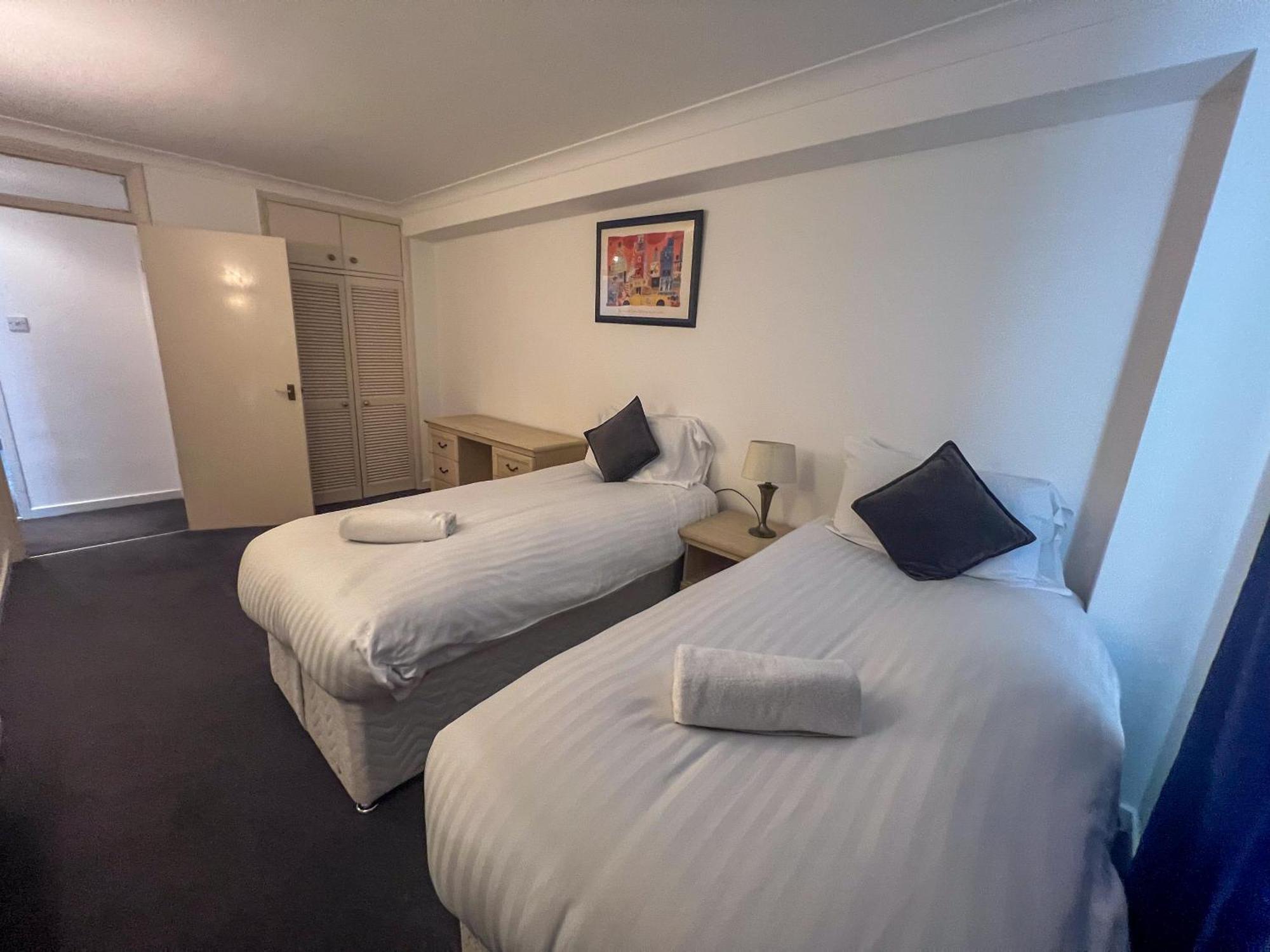 Appartement Collection In Prestigious Mayfair Location *